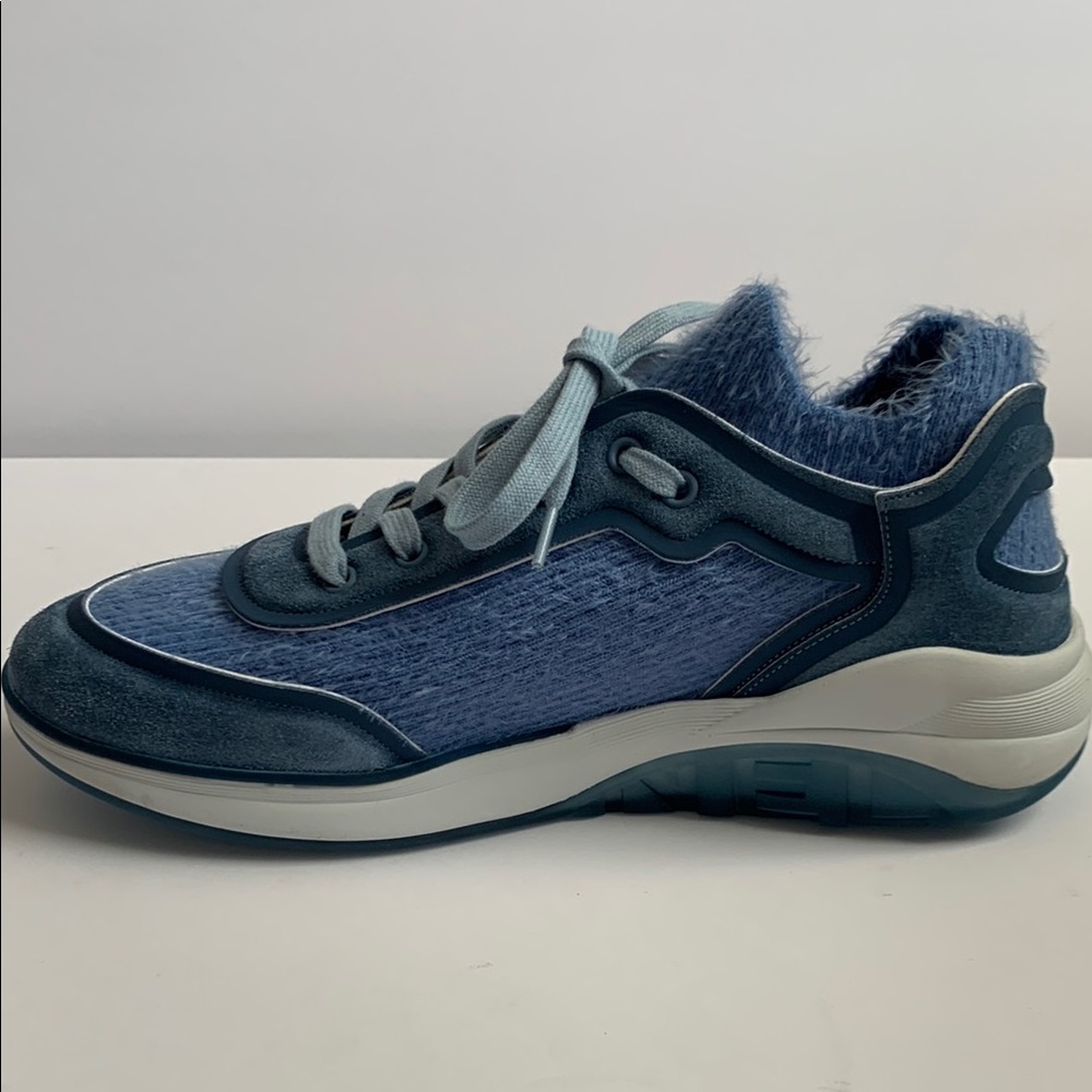 CHANEL Light Blue Sneakers - Picture 6 of 13